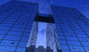 ����Ƭ����Ƹ��